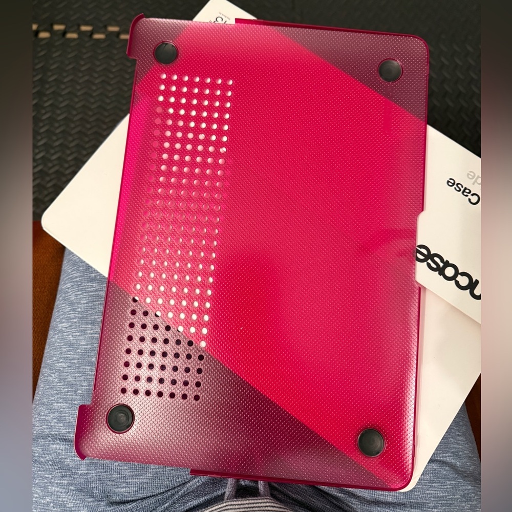 Incase Hardshell Case - Pink - Picture 3 of 4
